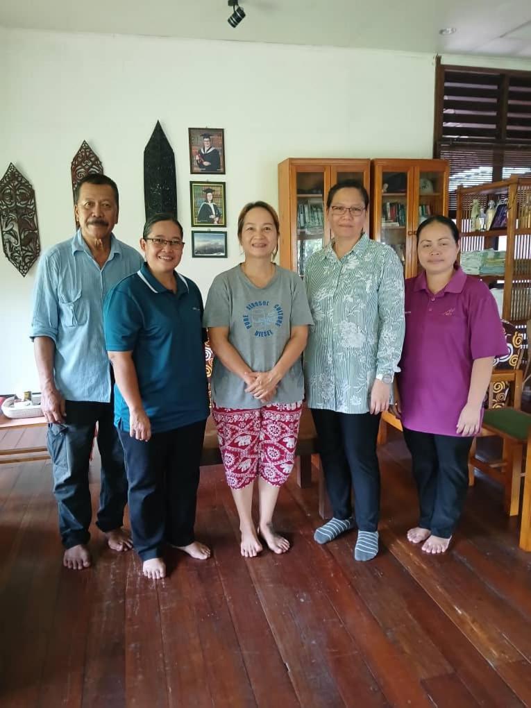 Mulu Tribal Homestay Екстериор снимка