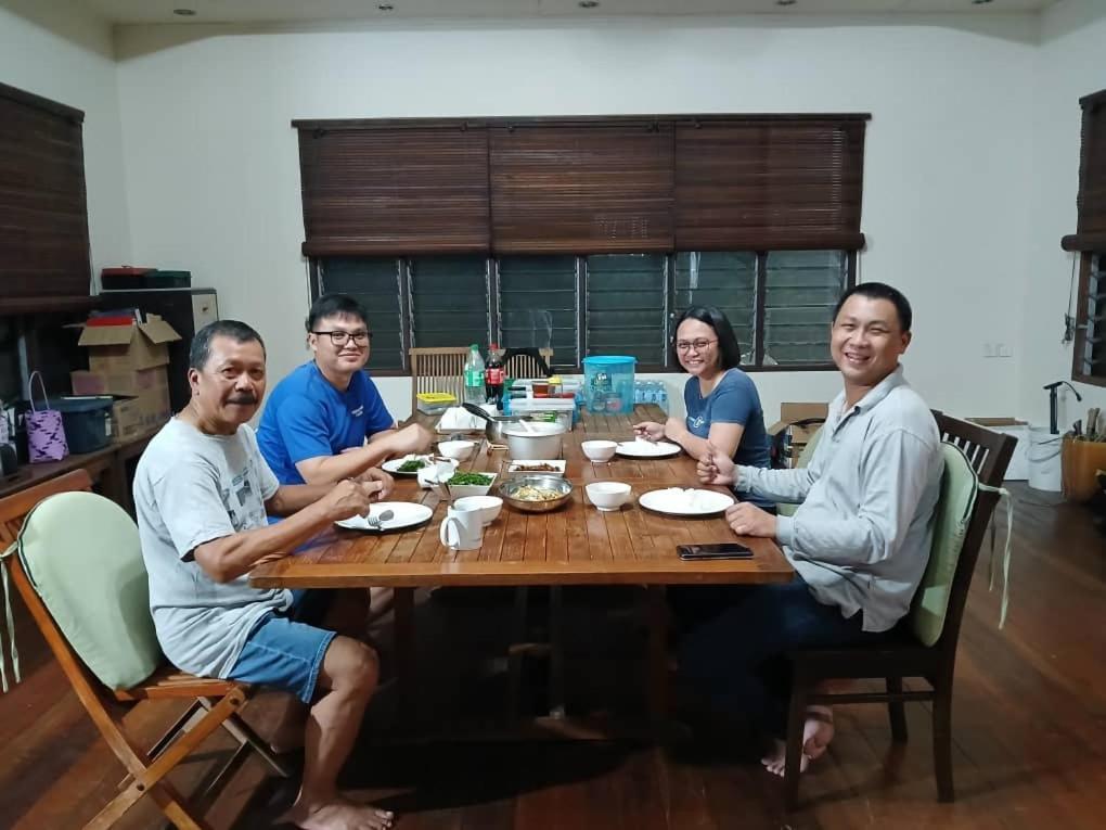 Mulu Tribal Homestay Екстериор снимка