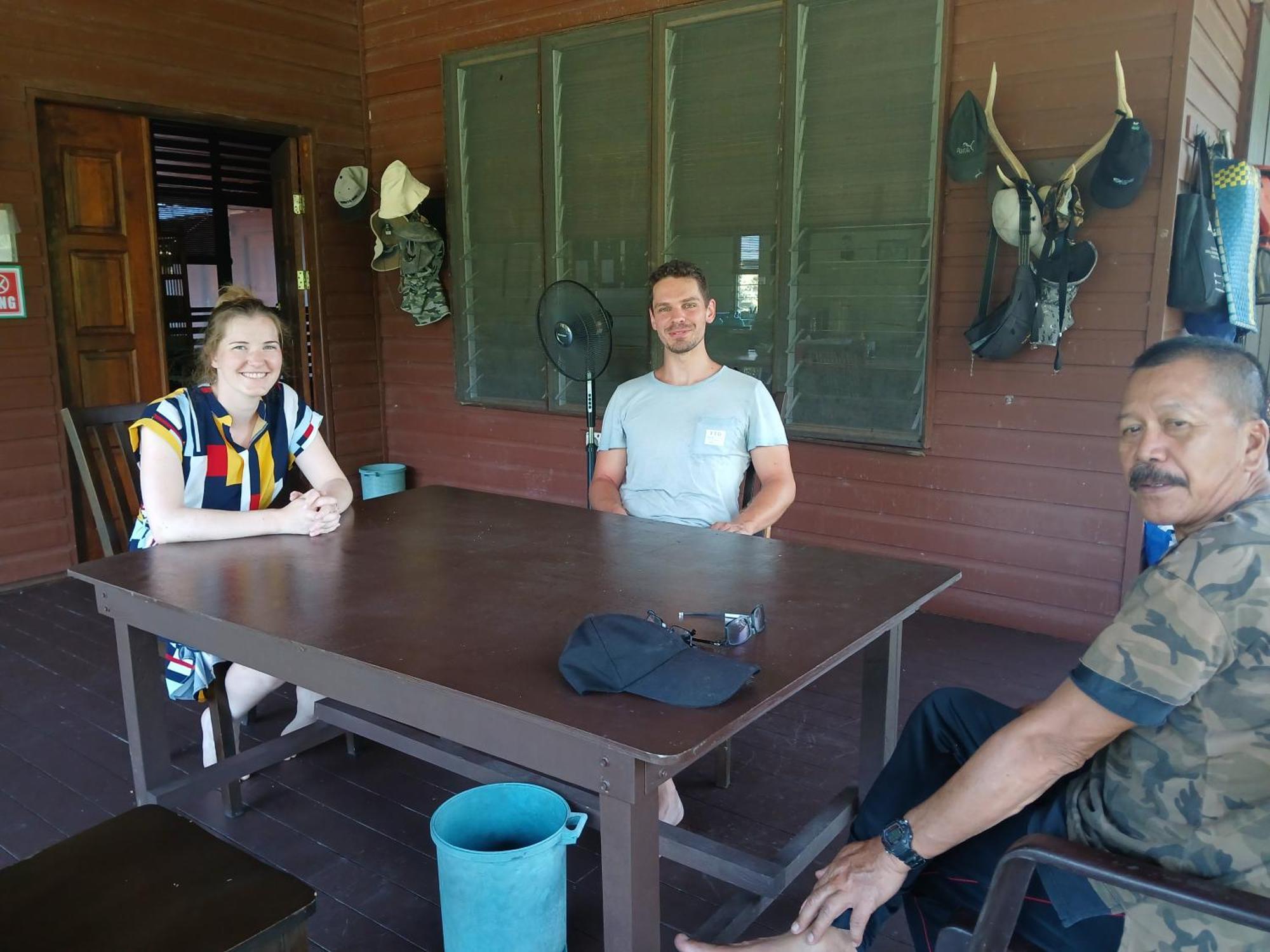 Mulu Tribal Homestay Екстериор снимка
